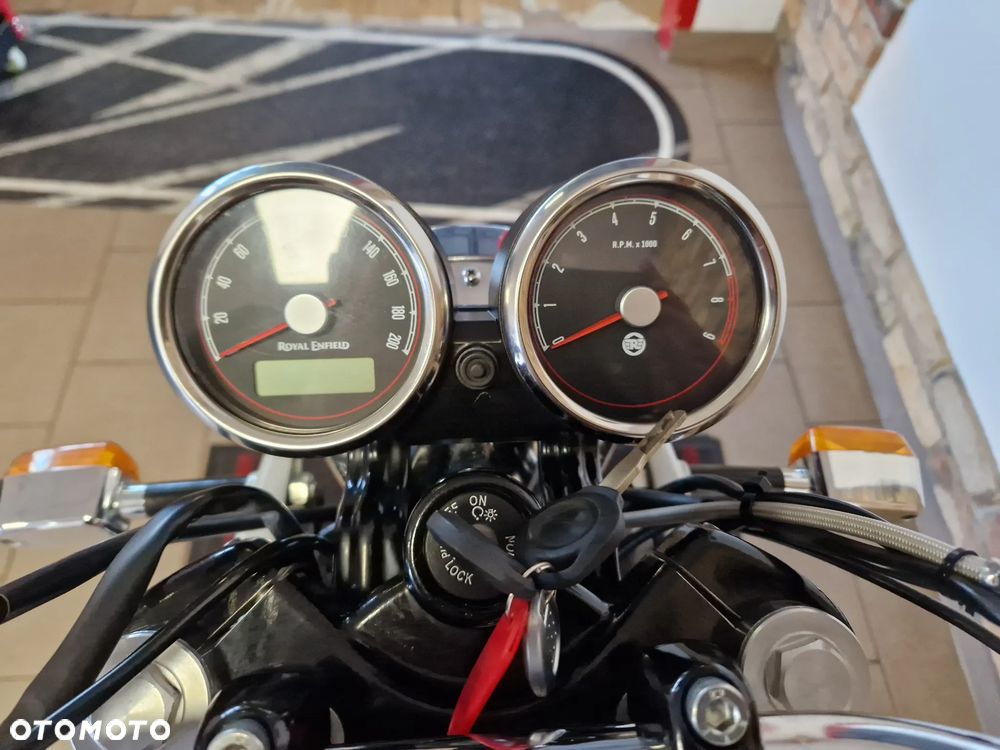 Royal Enfield Continental - 22