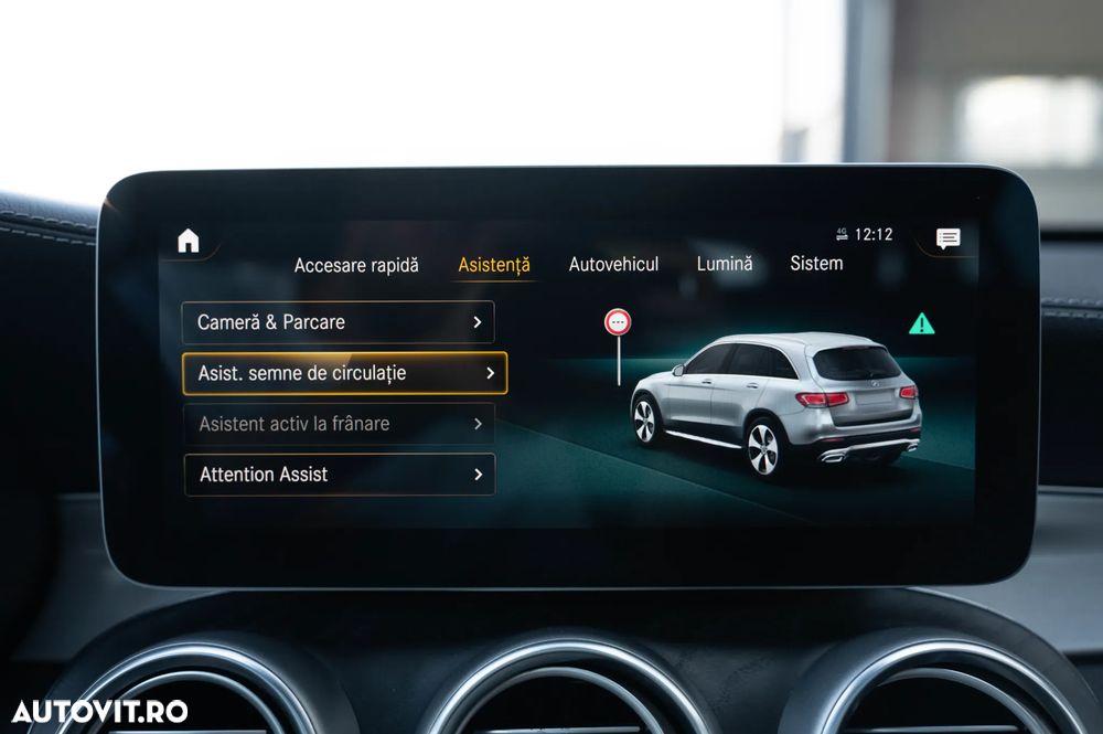 Mercedes-Benz GLC 300 e 4Matic 9G-TRONIC - 35