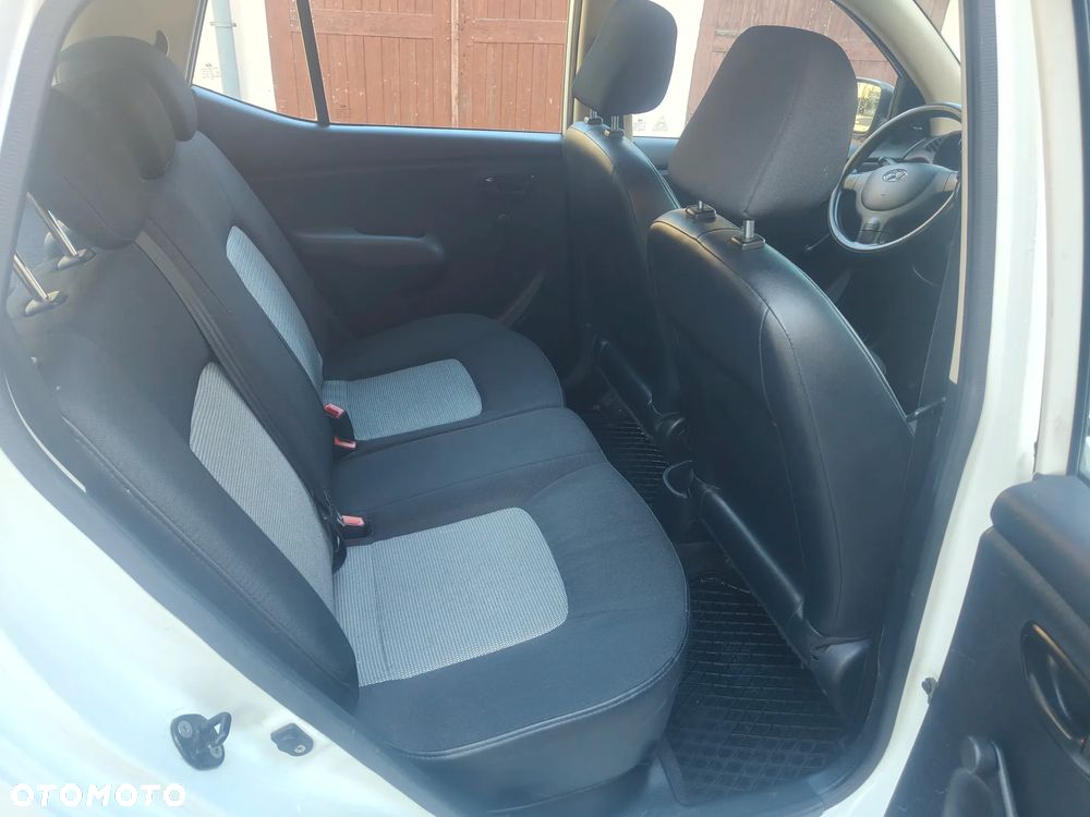 Hyundai i10 1.1 CRDi Comfort - 7