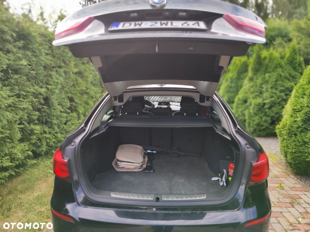BMW 3GT 318d Advantage - 8