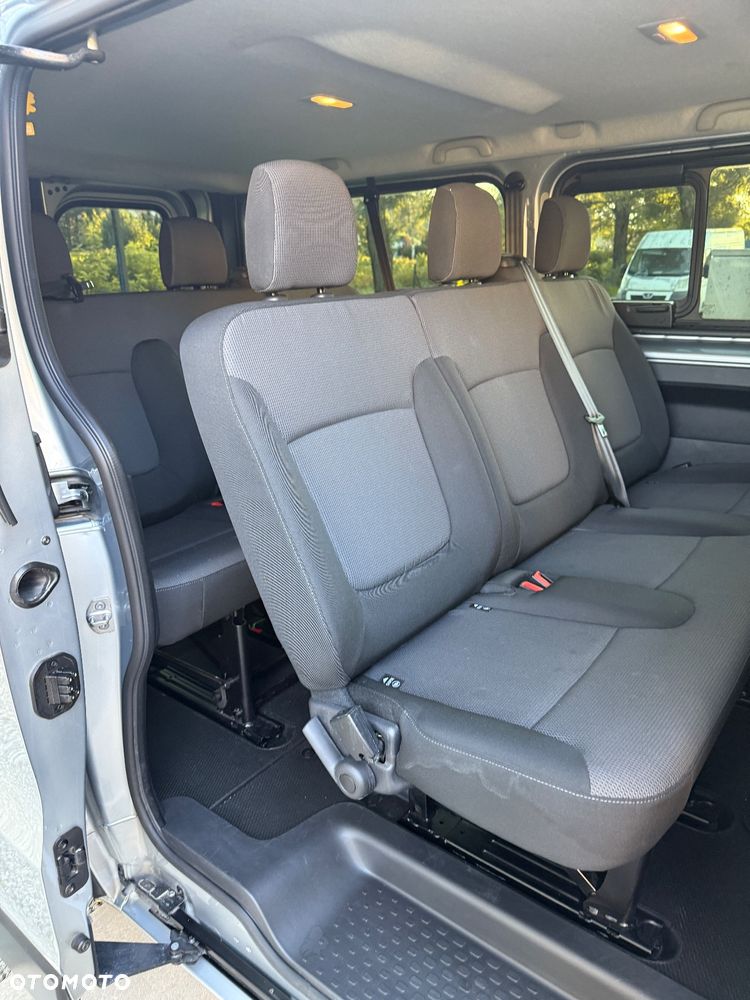 Renault Trafic - 15
