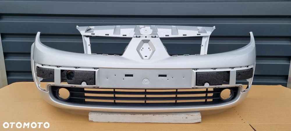 Renault Scenic II 2003-2006 zderzak przód oryginał MG132 - 2
