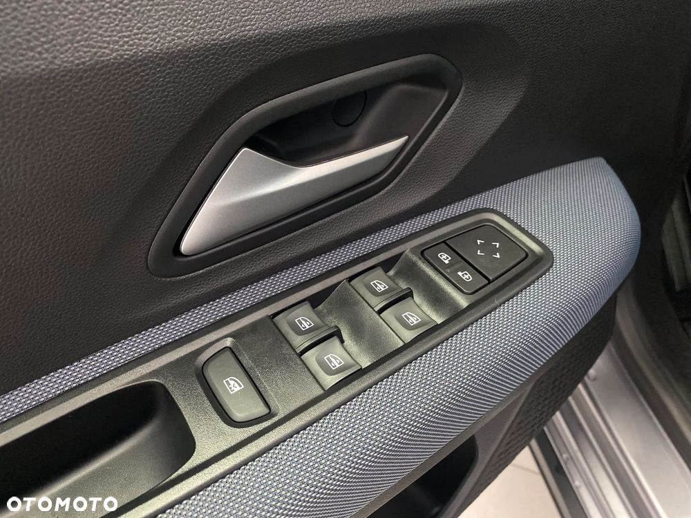 Dacia Sandero Stepway - 11