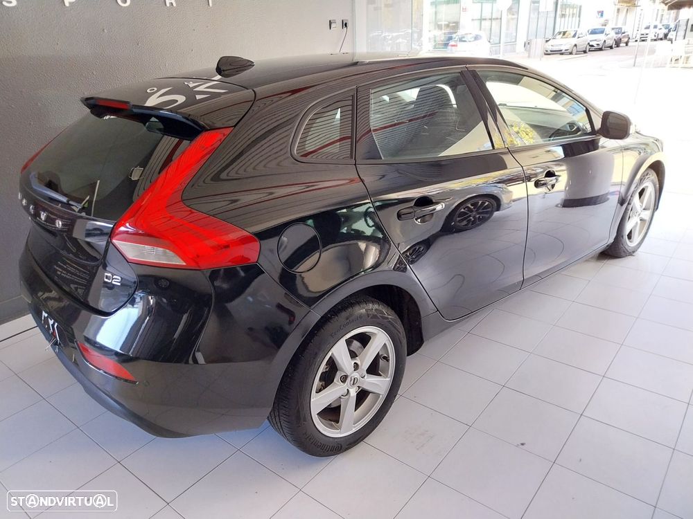 Volvo V40 2.0 D2 Kinetic Eco - 4