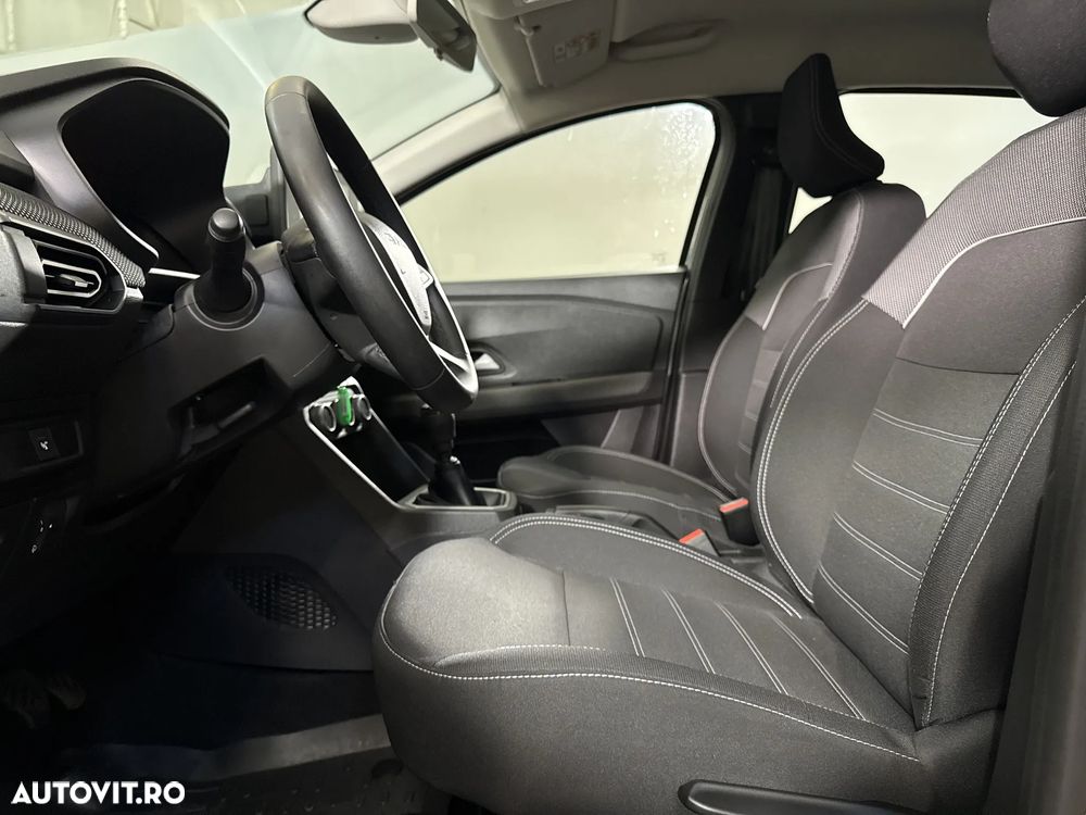 Dacia Sandero - 21