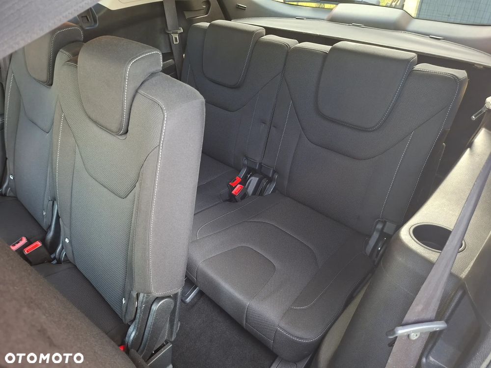 Ford S-Max 2.0 TDCi Titanium PowerShift - 11