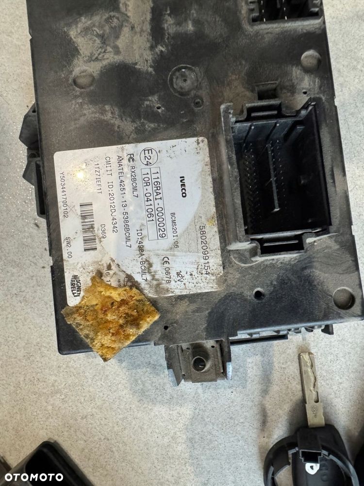 Iveco Daily 2,3 E6 zestaw sterownik 0281032557 - 3