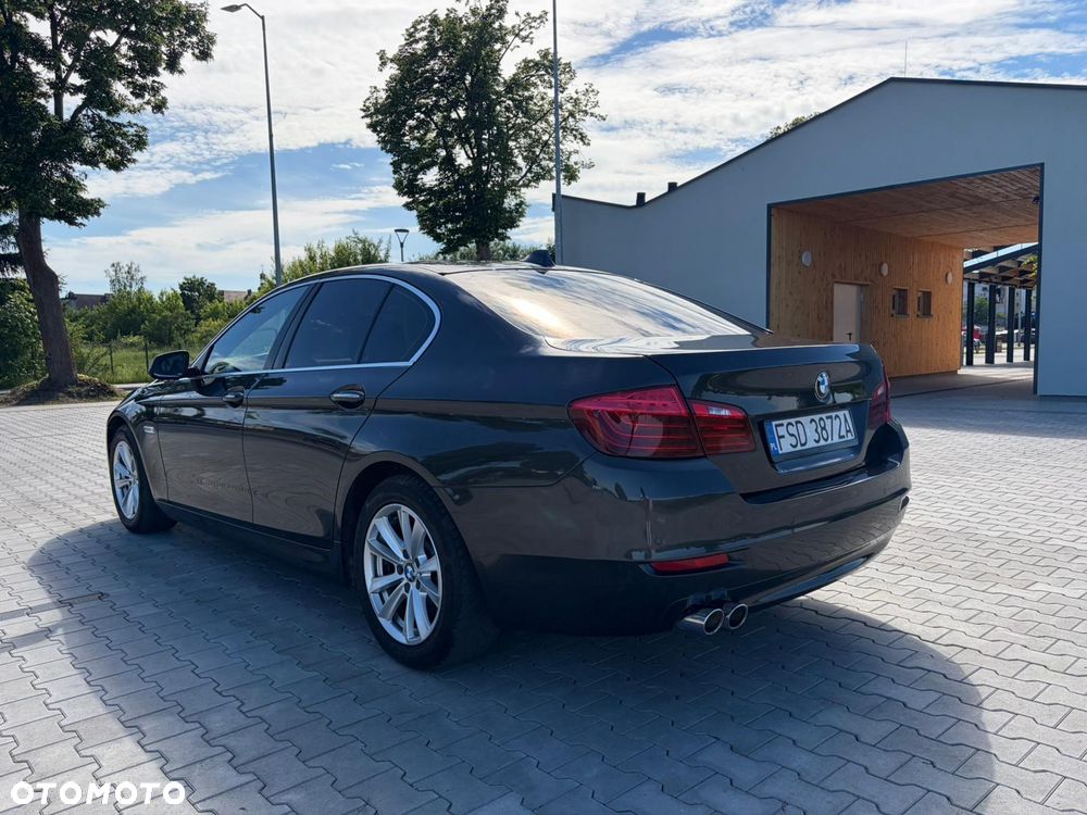 BMW Seria 5 - 25