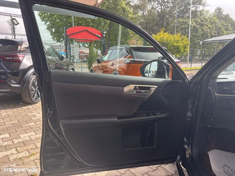 Lexus CT 200h Executive - 8