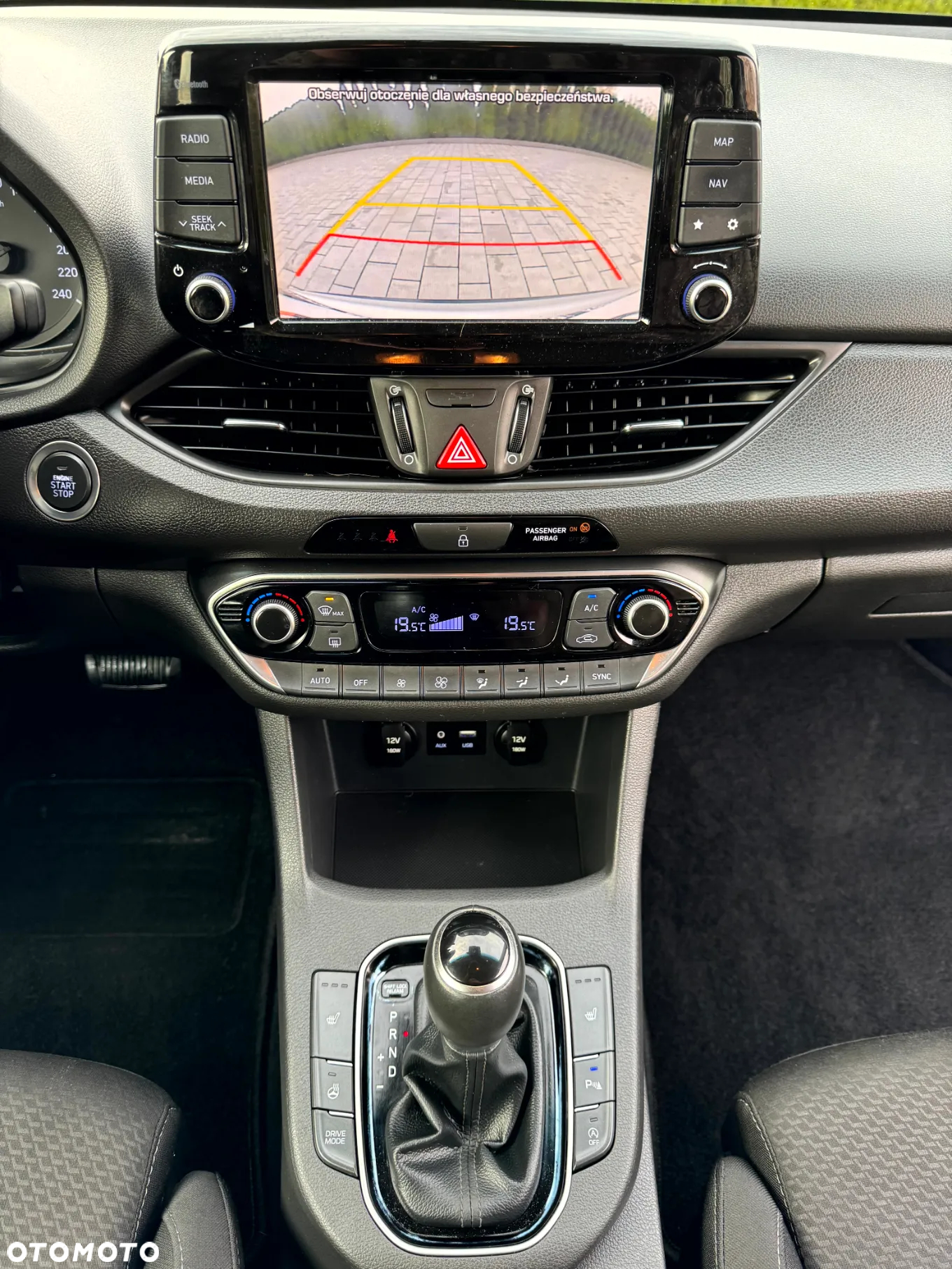 Hyundai i30 Kombi 1.6 CRDI DCT YES - 9