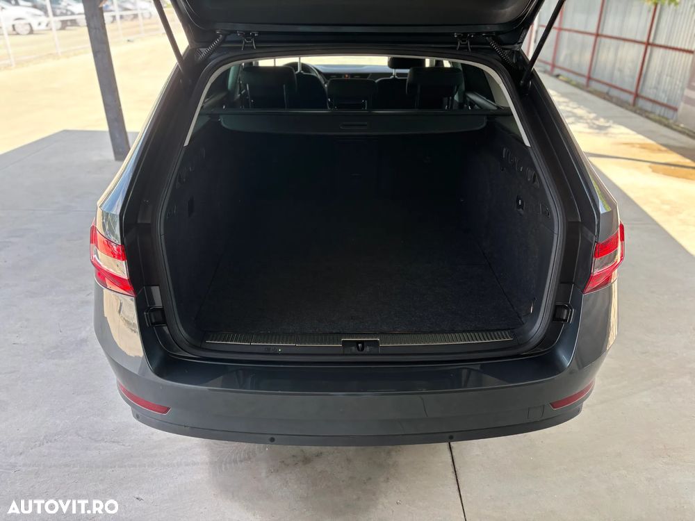 Skoda Superb 1.4 TSI PHEV Style - 9