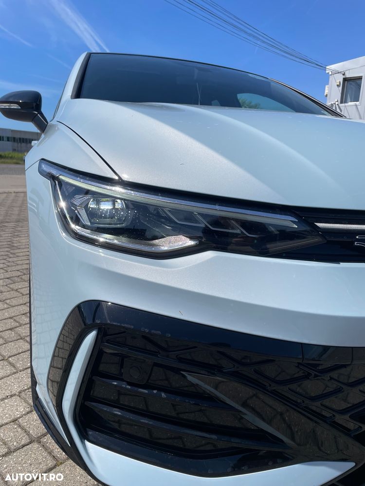 Volkswagen Golf 2.0 TDI DSG R-Line - 6