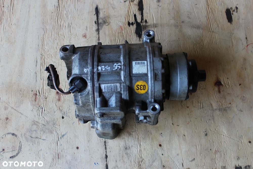 SPRĘŻARKA KLIMATYZACJI AUDI RS4 B8 RS5 8K0260805H 2012