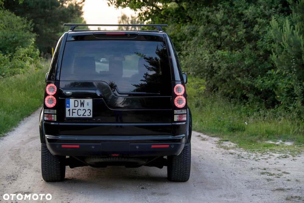 Land Rover Discovery 3.0 SD V6 SE - 24