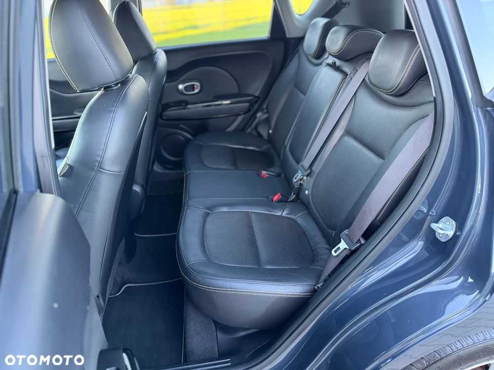 Kia Soul 1.6 CRDI Spirit - 33