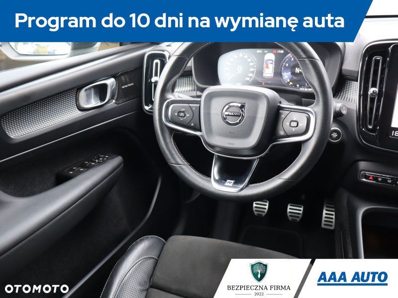 Volvo XC 40 - 8