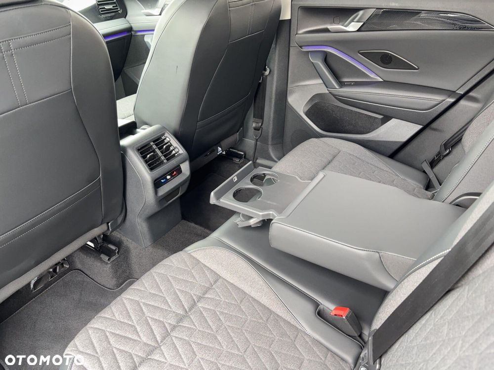 Volkswagen Tiguan 1.5 eTSI Life DSG - 17