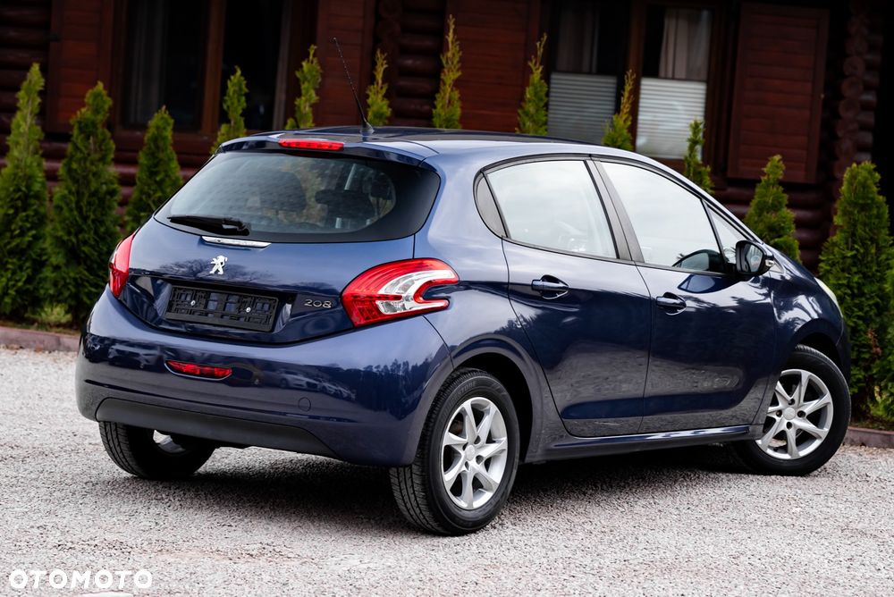 Peugeot 208 PureTech 82 Allure - 13