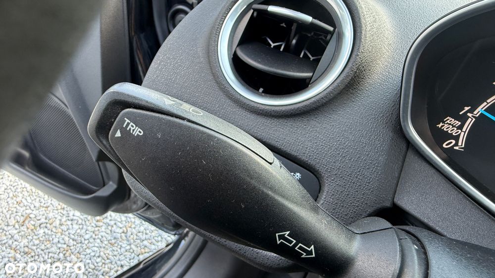Ford Fiesta 1.25 Titanium X - 29