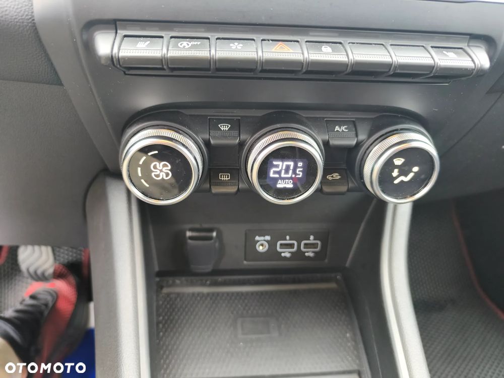 Renault Captur 1.0 TCe Techno - 11