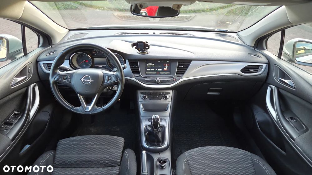 Opel Astra 1.4 T Enjoy - 15