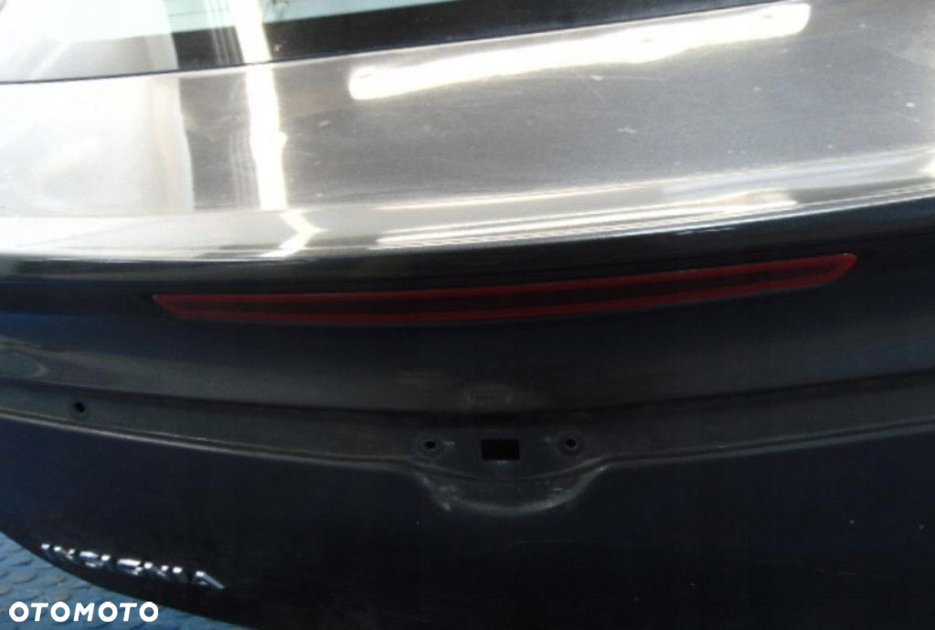 OPEL INSIGNIA A TYLNA KLAPA LAK Z177 - 3