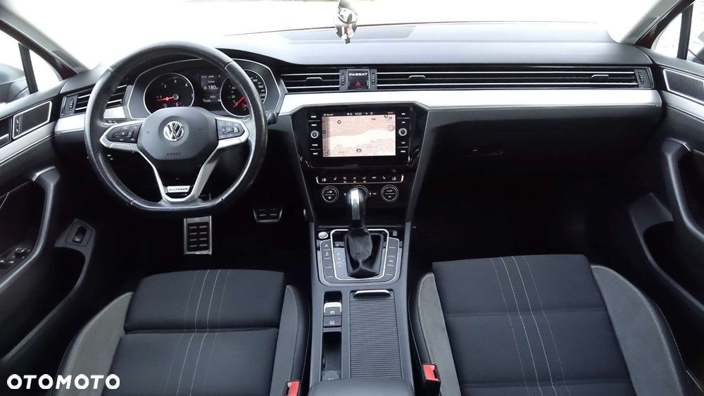 Volkswagen Passat Alltrack - 6