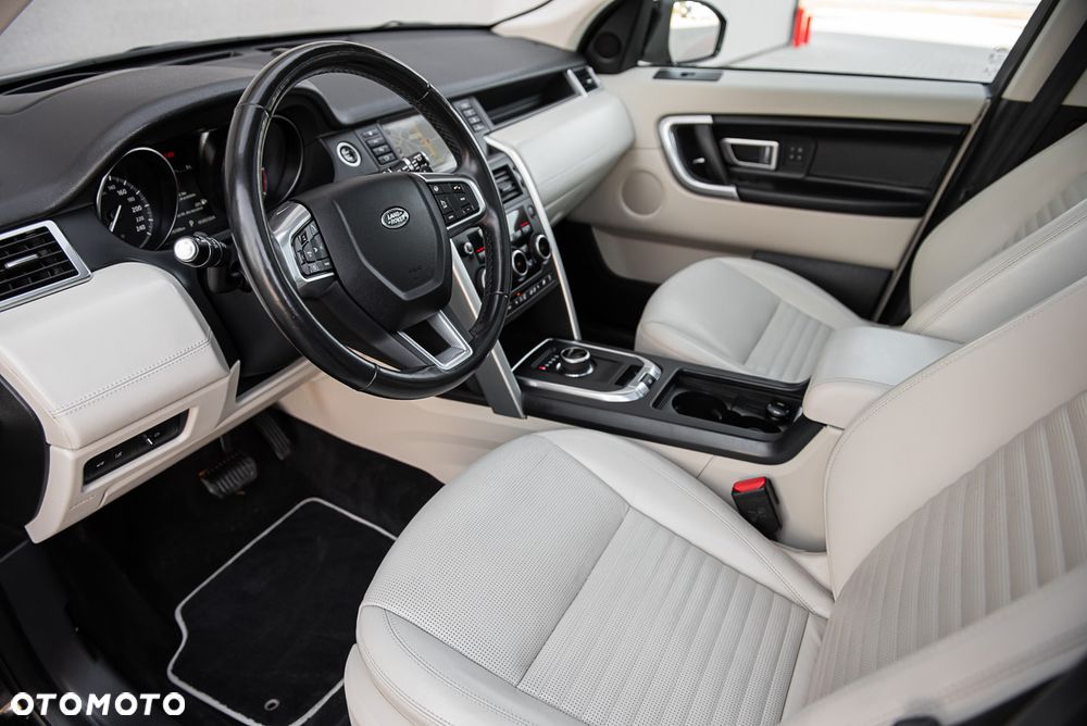 Land Rover Discovery Sport 2.0 D180 R-Dynamic HSE - 6