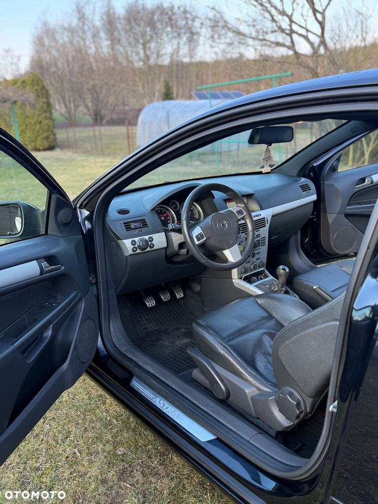 Opel Astra 2.0 T Sport - 18