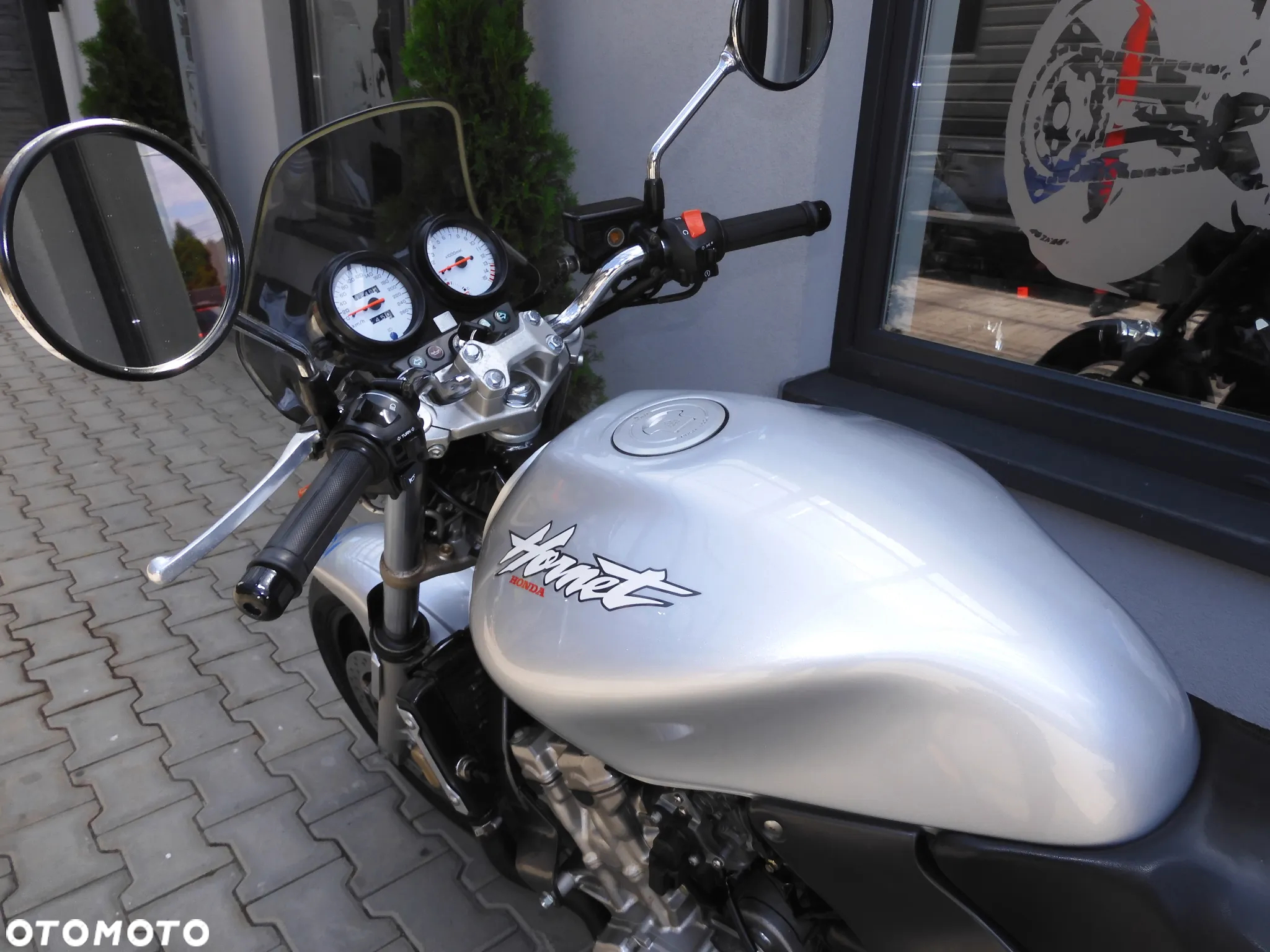 Honda Hornet - 23
