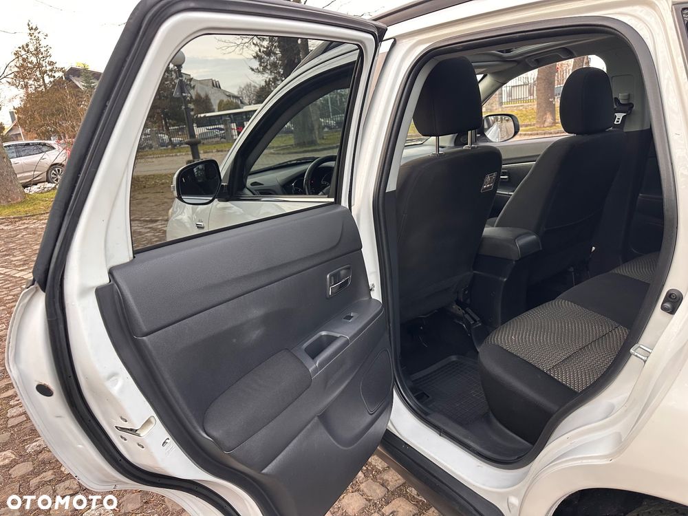 Mitsubishi ASX 1.8 DI-D 4WD Instyle - 14