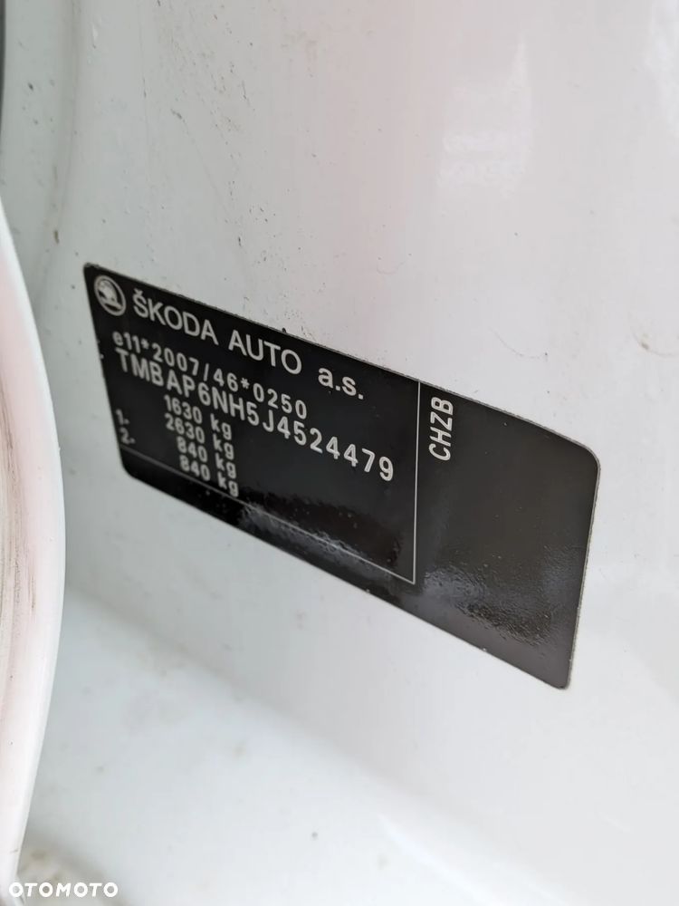 Skoda RAPID Spb 1.0 TSI Active - 11