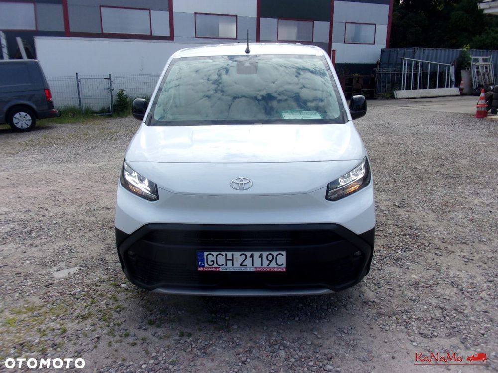 Toyota Proace City - 13