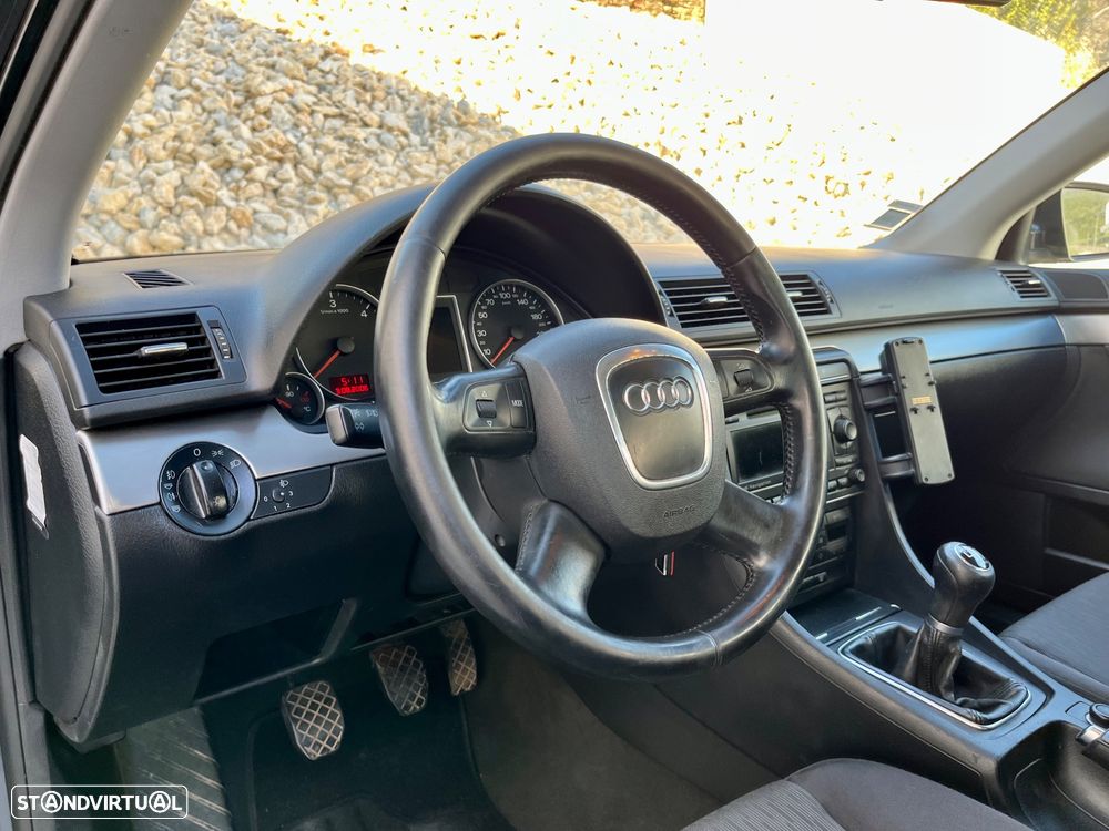 Audi A4 - 5