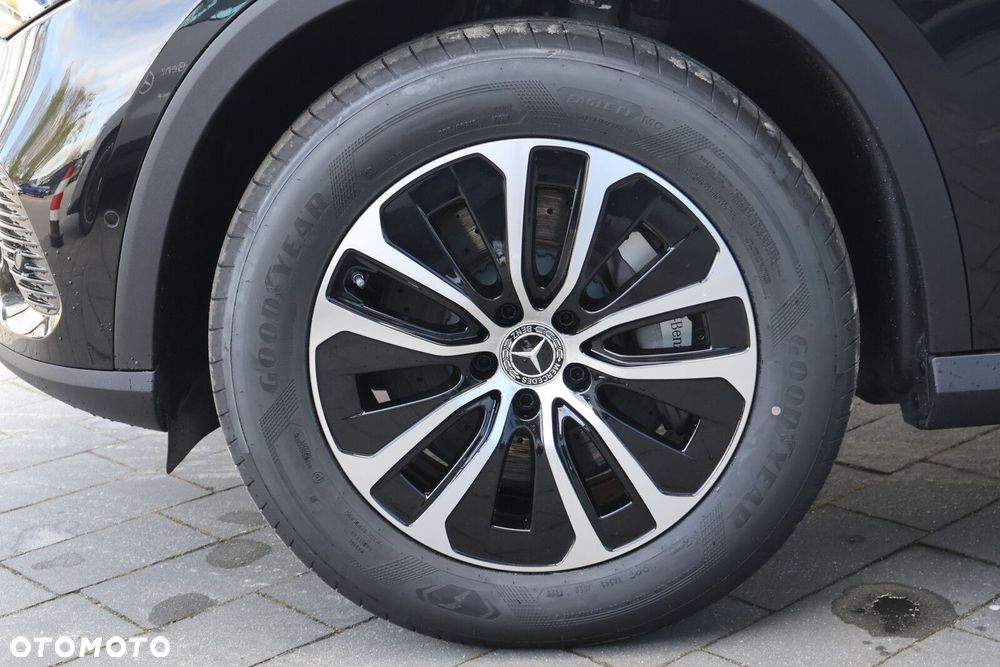 Mercedes-Benz GLC - 25