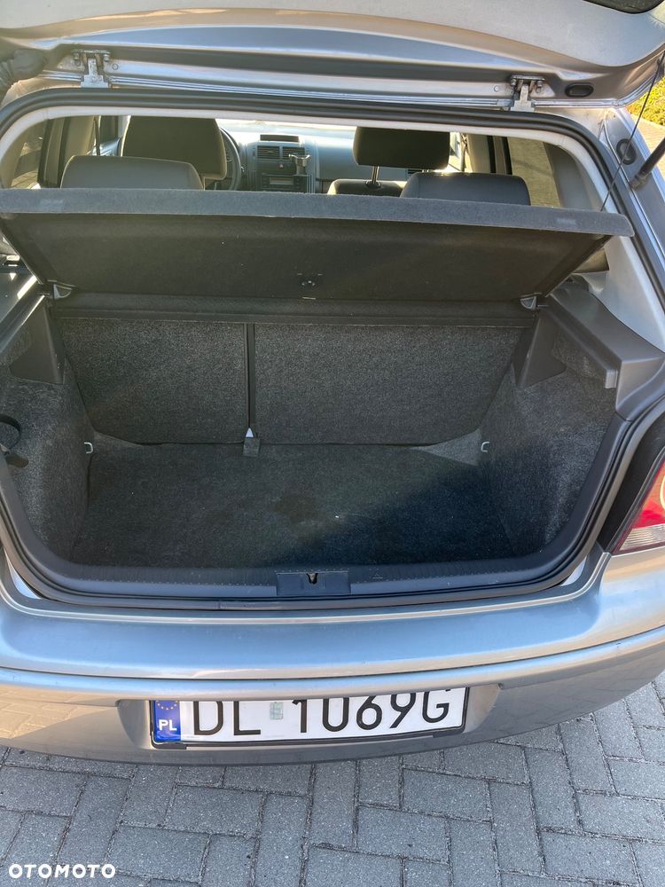 Volkswagen Polo 1.4 - 7