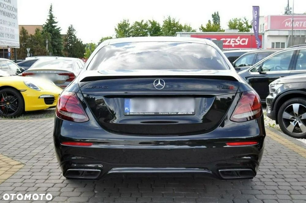 Mercedes-Benz Klasa E - 10