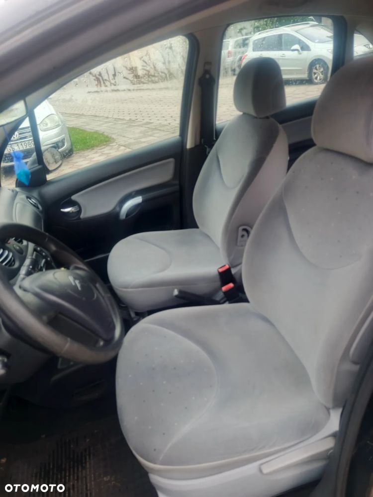 Citroën C3 1.4 Confort - 7