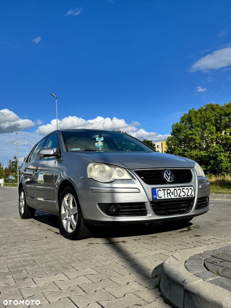 Volkswagen Polo 1.4 TDI Comfortline - 2