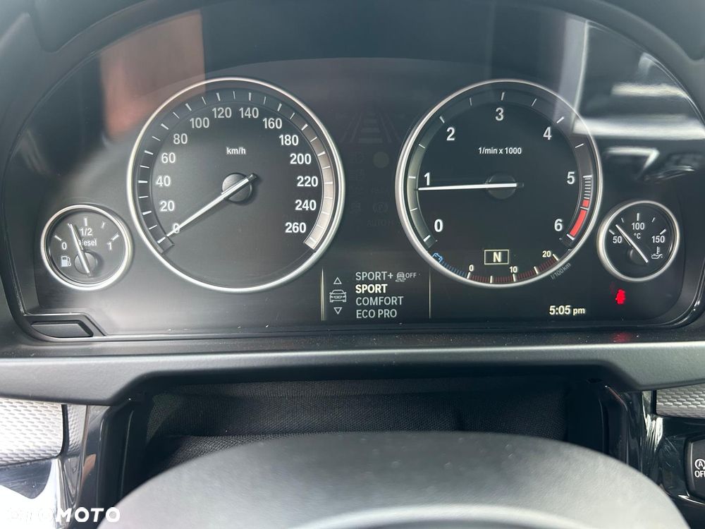 BMW X5 xDrive25d Sport-Aut - 37