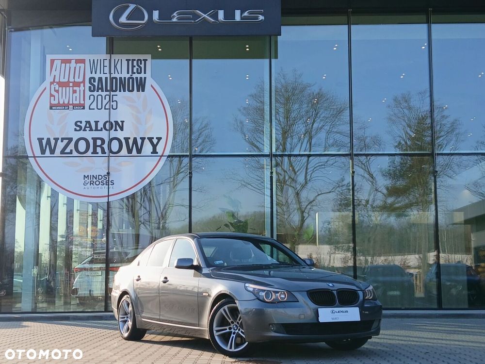 BMW Seria 5 540i - 1