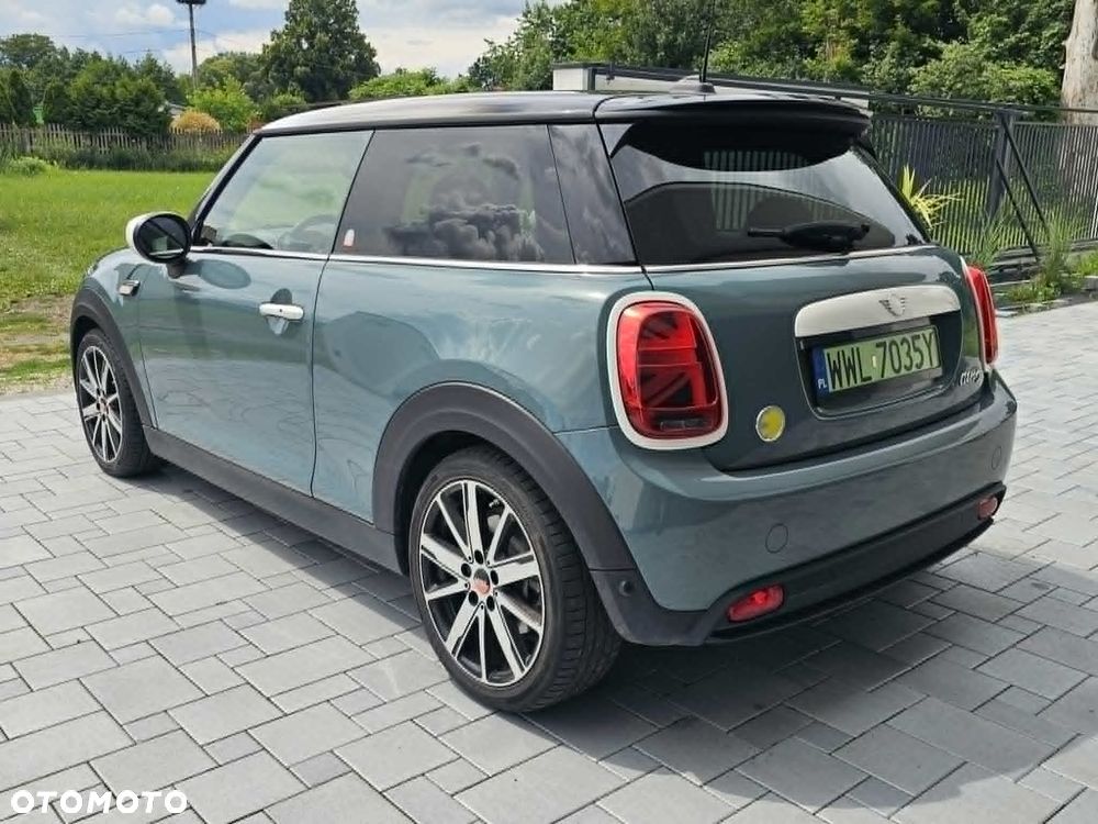 MINI Cooper SE - 10
