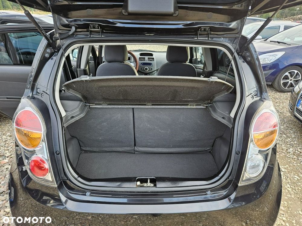 Chevrolet Spark - 19