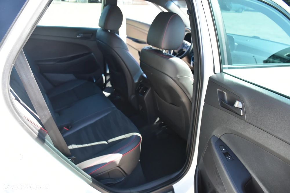 Hyundai Tucson 1.6 GDi 2WD DCT N Line - 17