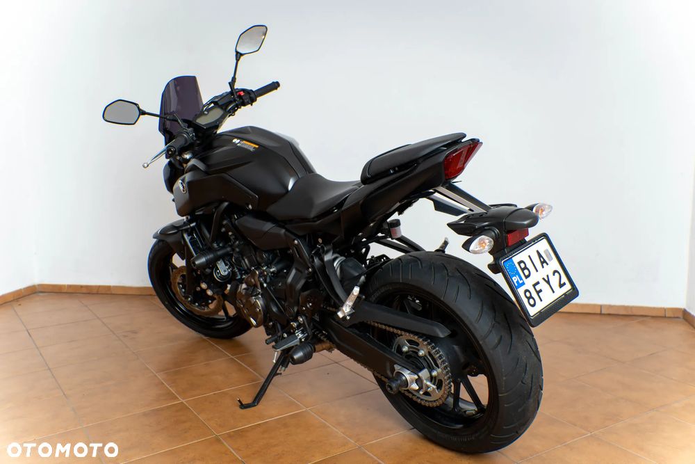 Yamaha MT - 4