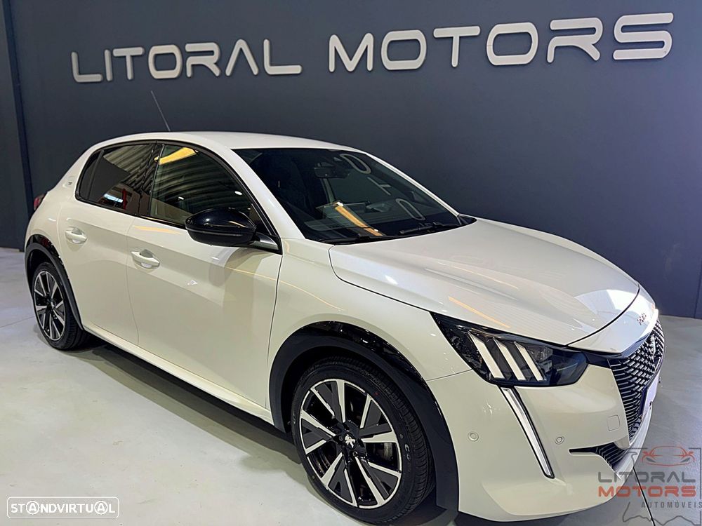 Peugeot 208 1.2 PureTech GT - 1