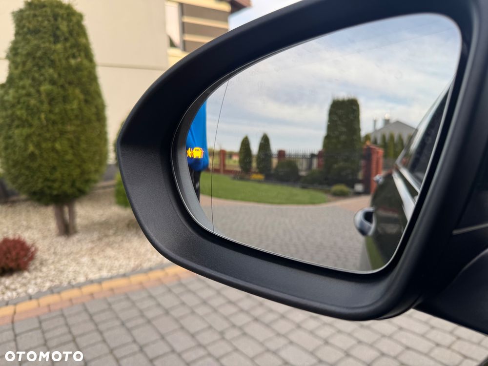 Opel Insignia 2.0 T Elegance S&S - 38