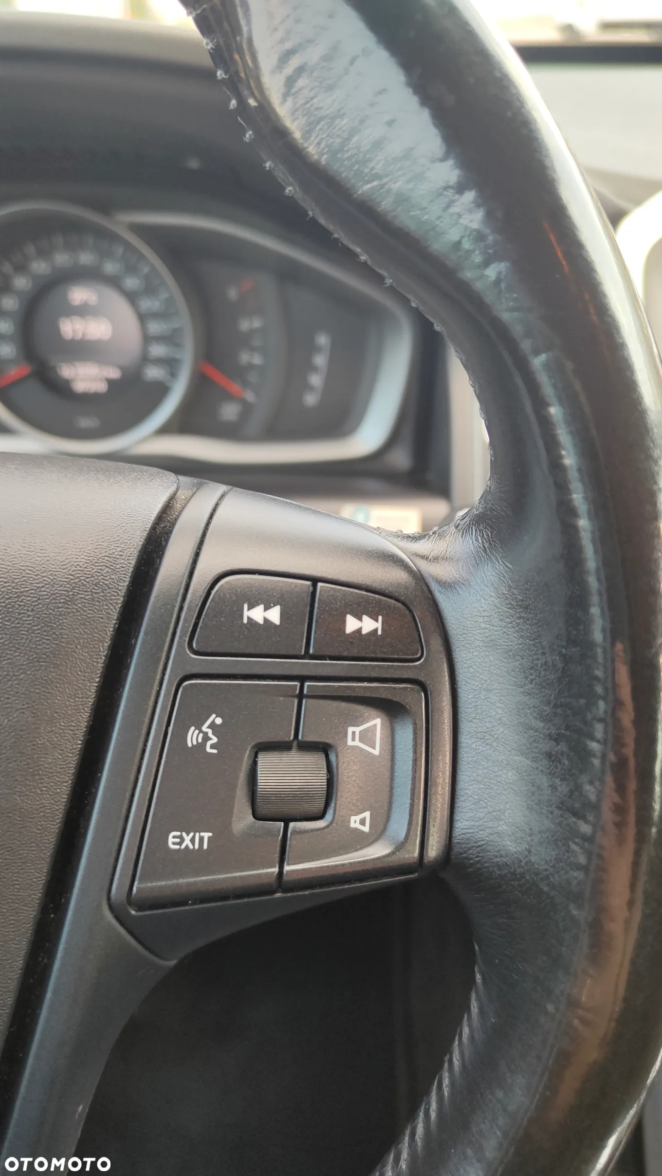 Volvo XC 60 D3 Drive-E Momentum - 25