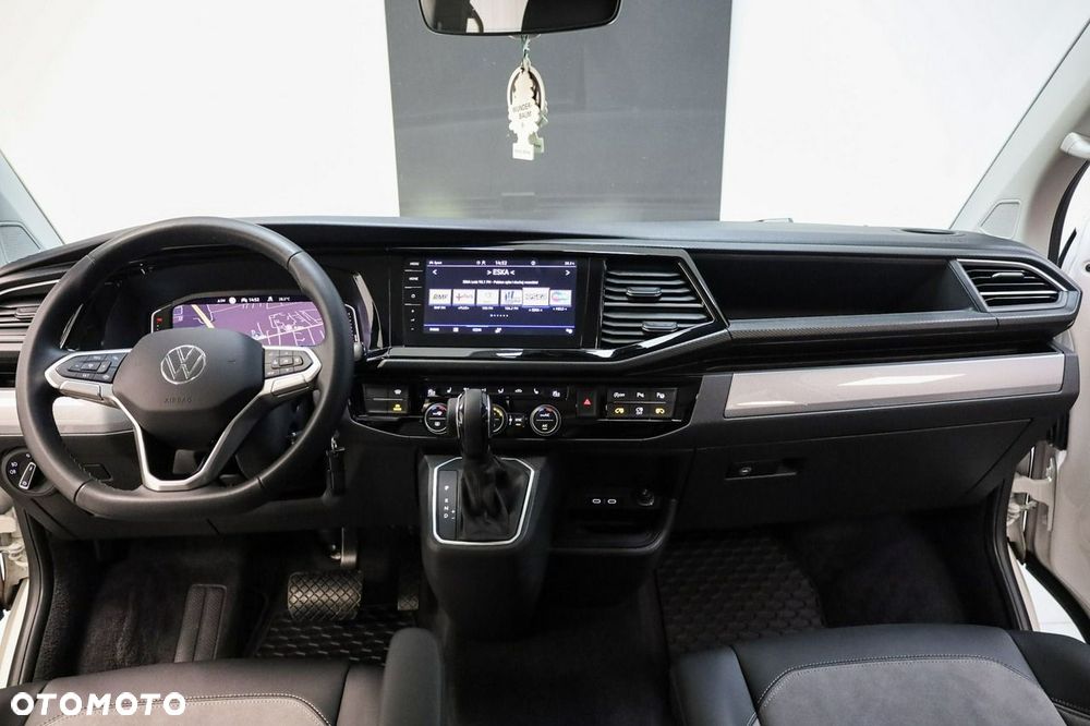 Volkswagen Multivan - 14