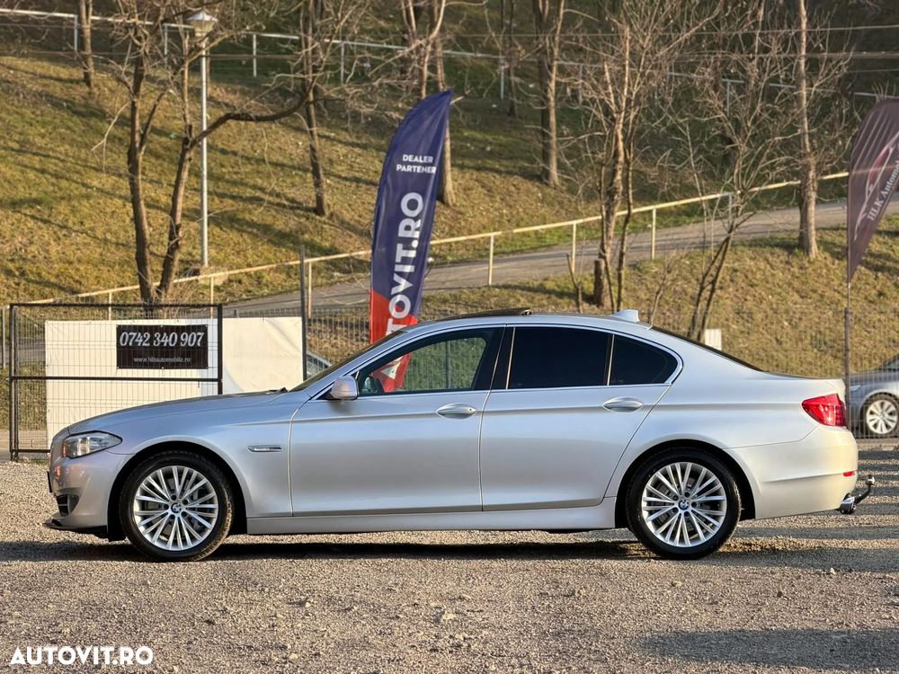 BMW Seria 5 525d xDrive Sport-Aut. Luxury Line - 11